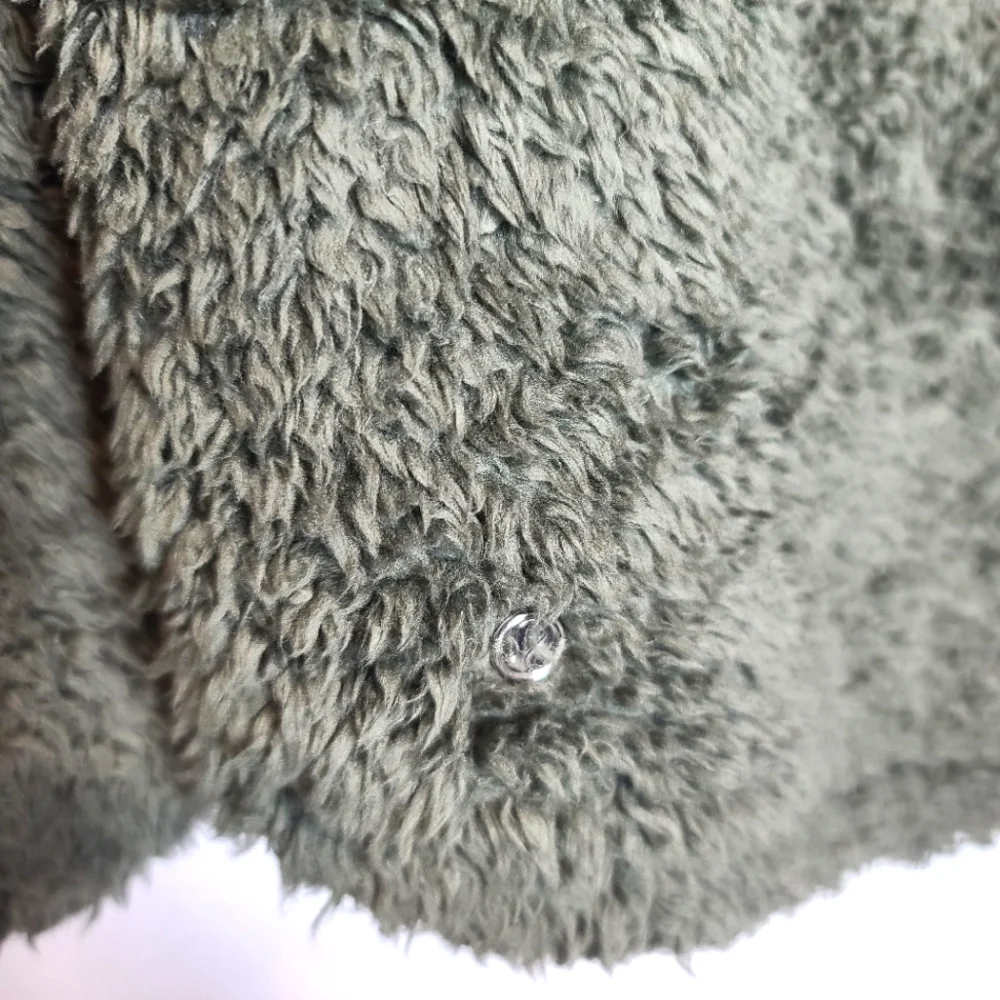 LULULEMON Warm Restore Sherpa Fleece Pullover in Army Green Size M/L